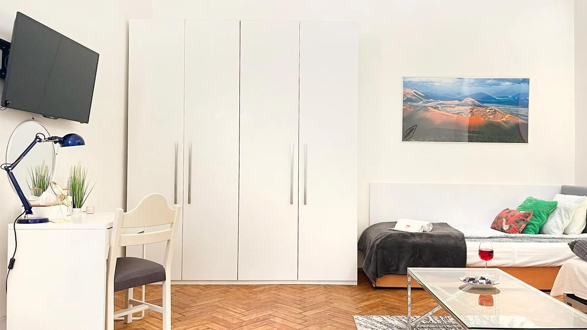 Quiet Apartment In Central Krakow, Main Station  Krakow